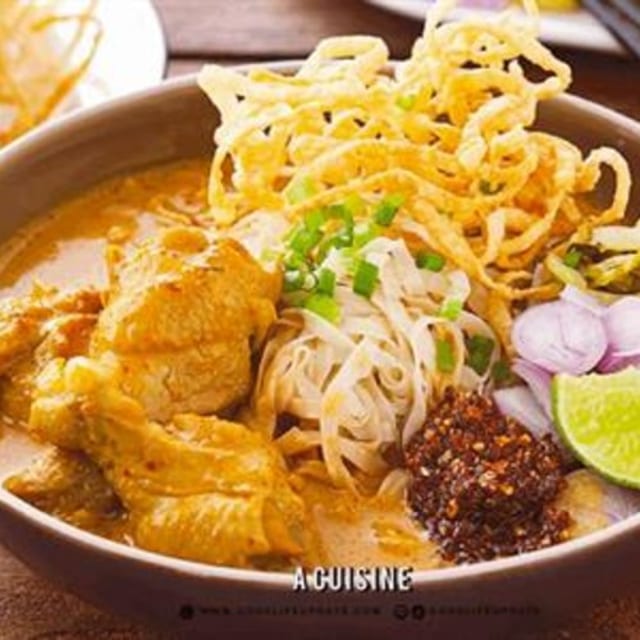 Curry Noodle (Kao Soi).
