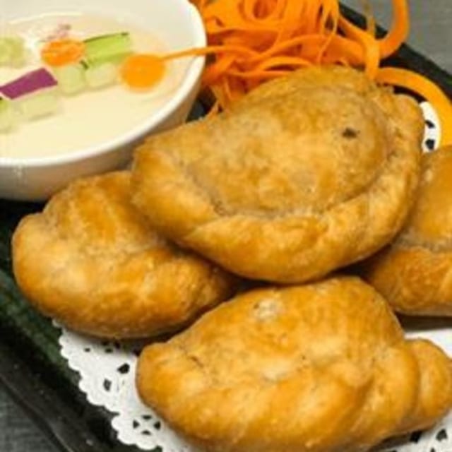 Curry Puff (3).