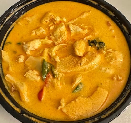 L Red Curry.